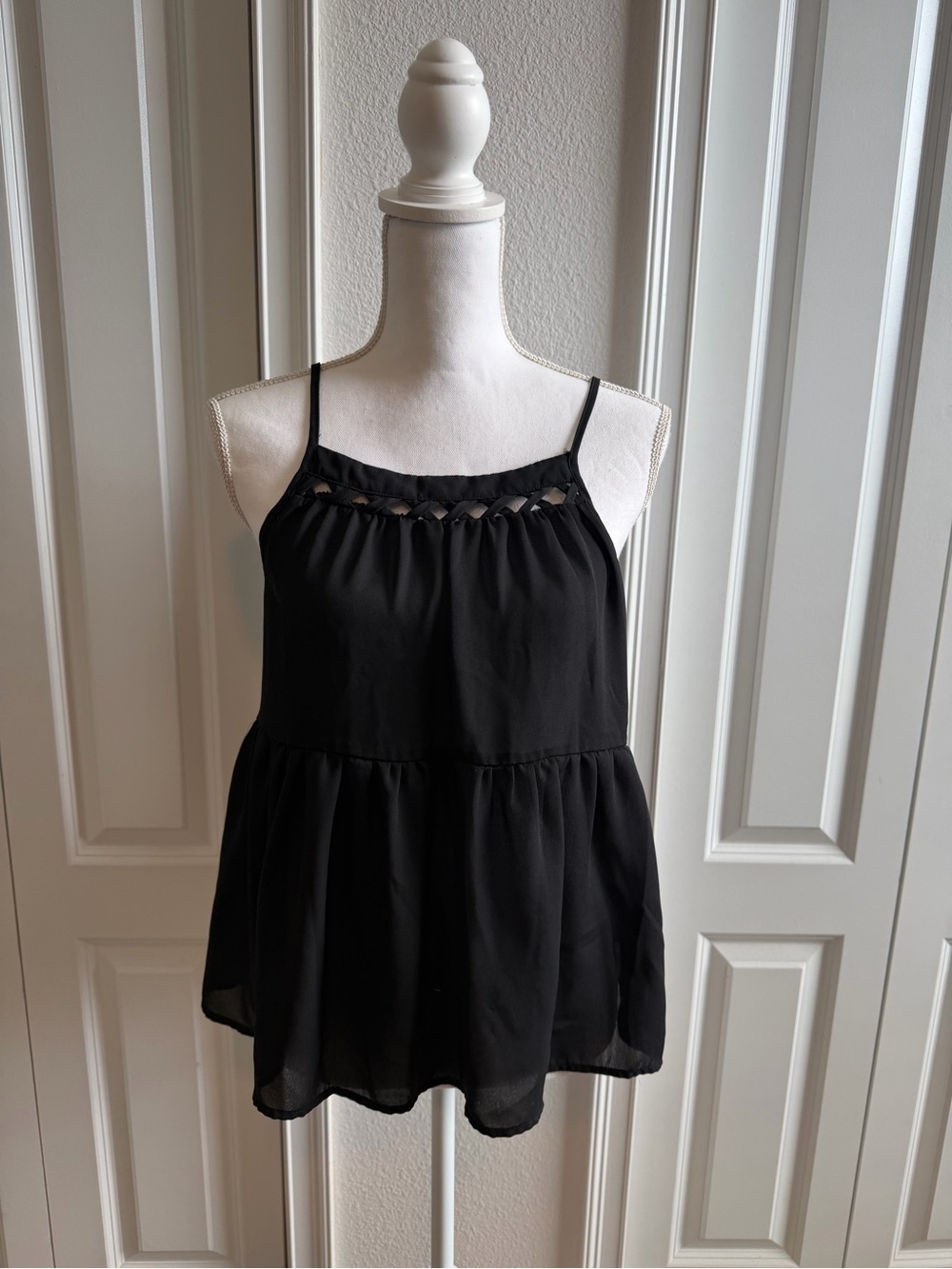Lily Rose Black Spaghetti Strap Ruffled Camisole